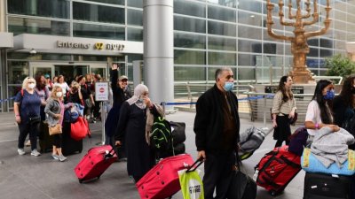 Пътуващите до Израел могат да влязат в страната, освен със сертификат и отрицателен тест. Снимката е илюстративна
