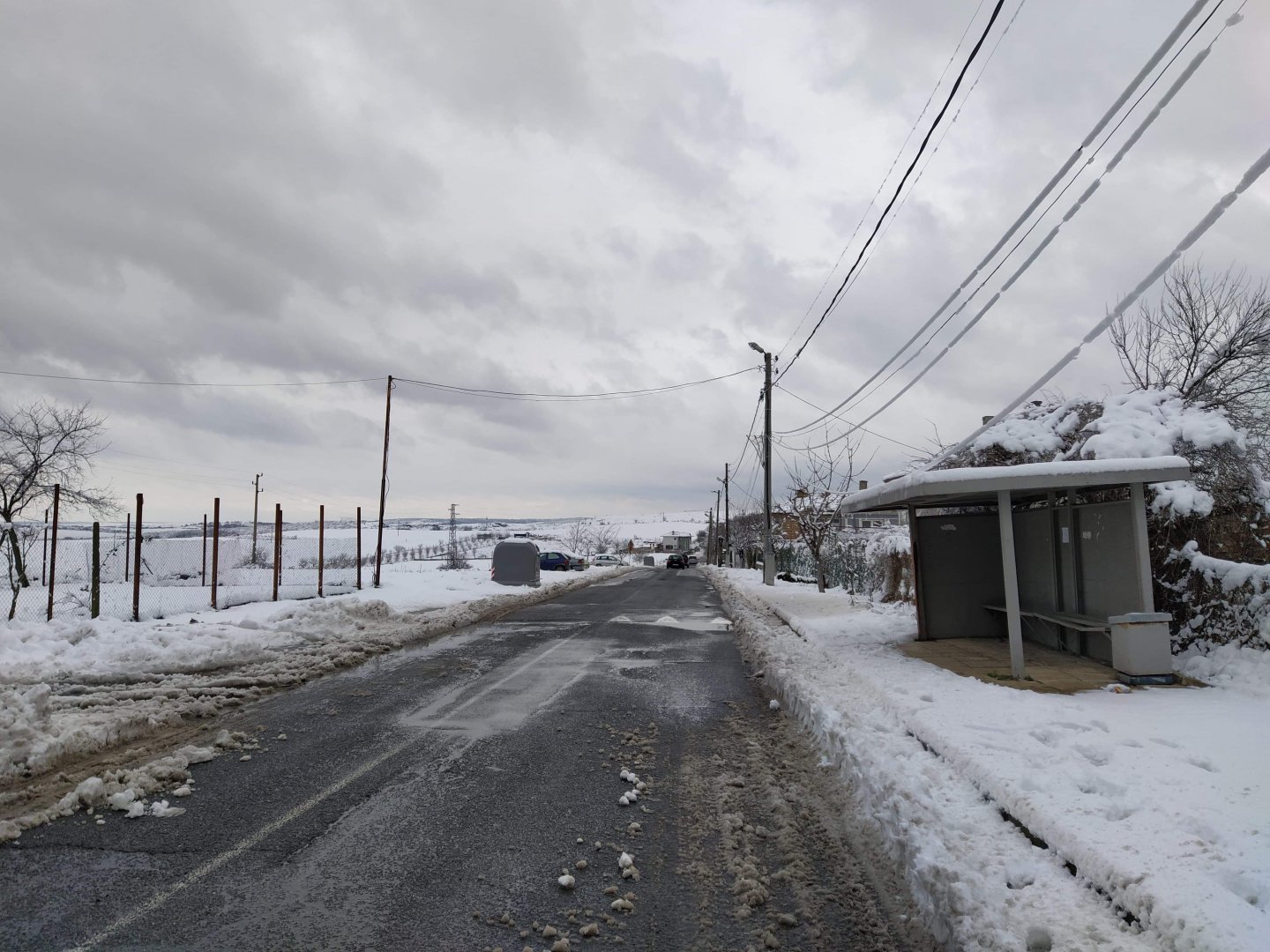 Пътят Меден рудник - Твърдица е проходим при зимни условия. Снимки Авторът