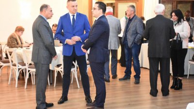 Срещата бе открита от кмета на Варна Иван Партних (в средата). Снимки Община Варна