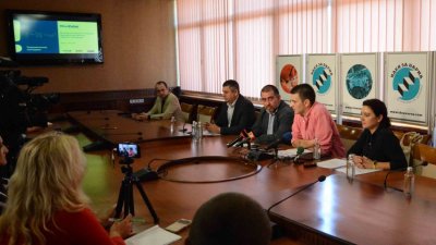Резултатите от анкетата бяха представени пред медиите. Снимки Община Варна